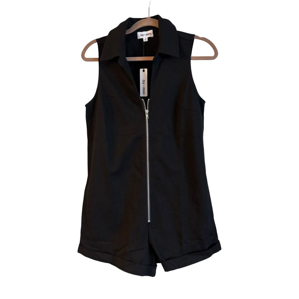 Day + Moon Women’s Zip Up Romper 100% Cotton Collar Sleeveless Black Size Small